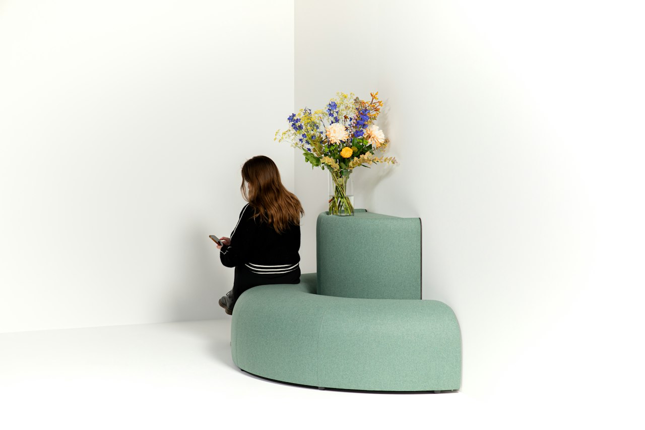 BuzziSpace BuzziCee Acoustic seating sofa