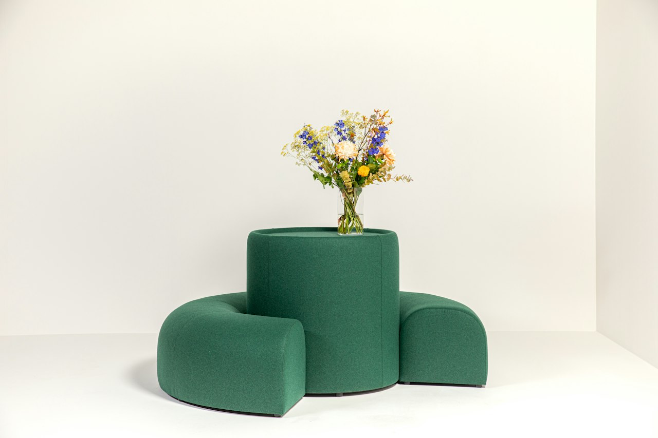 BuzziSpace BuzziCee Acoustic seating sofa
